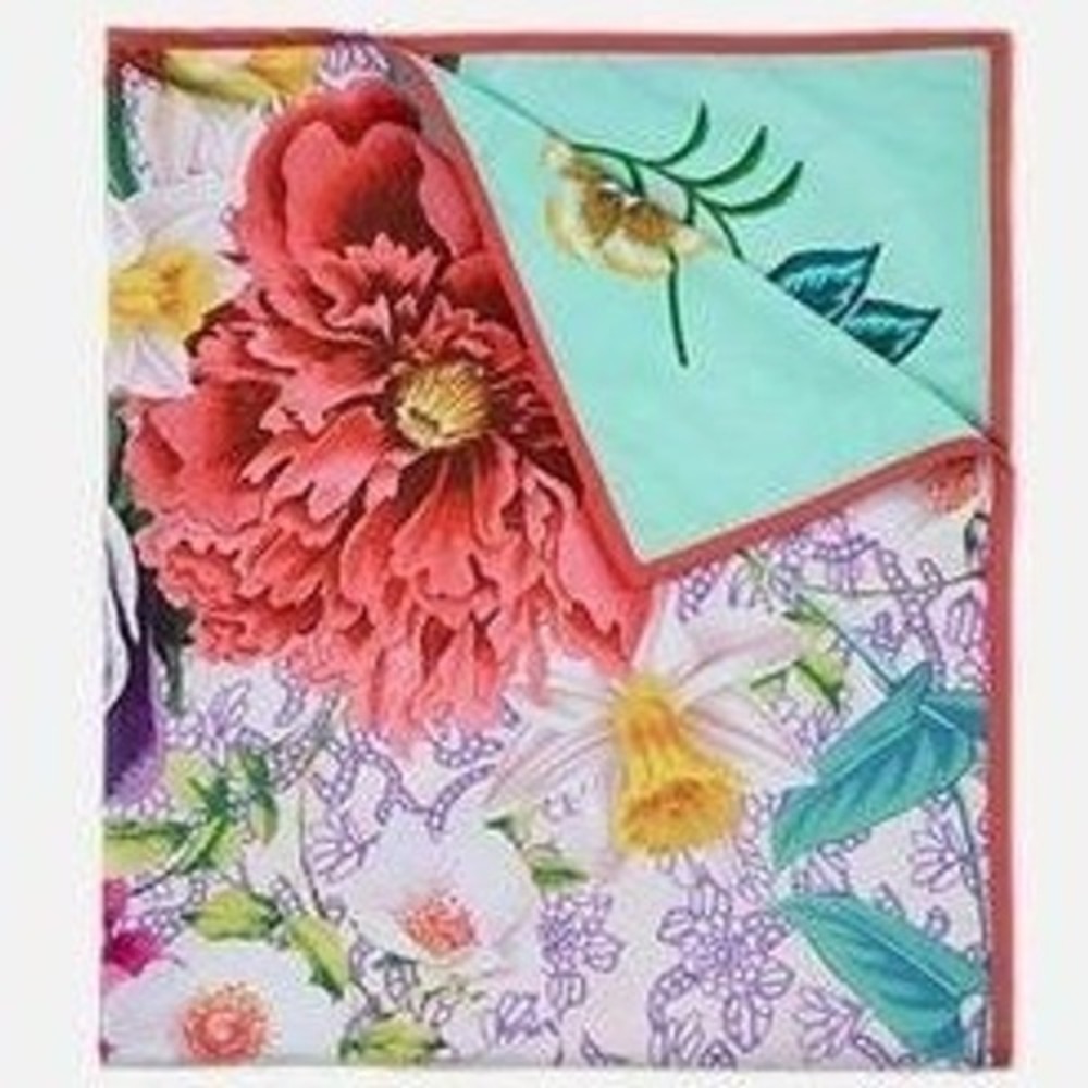 JOHNNY WAS reversible floral beach blanket towel - Picture 2 of 8